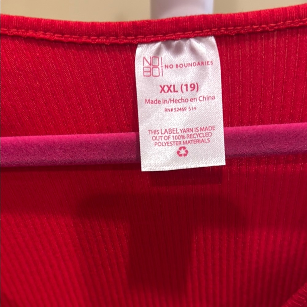 Red Top - Picture 3 of 3